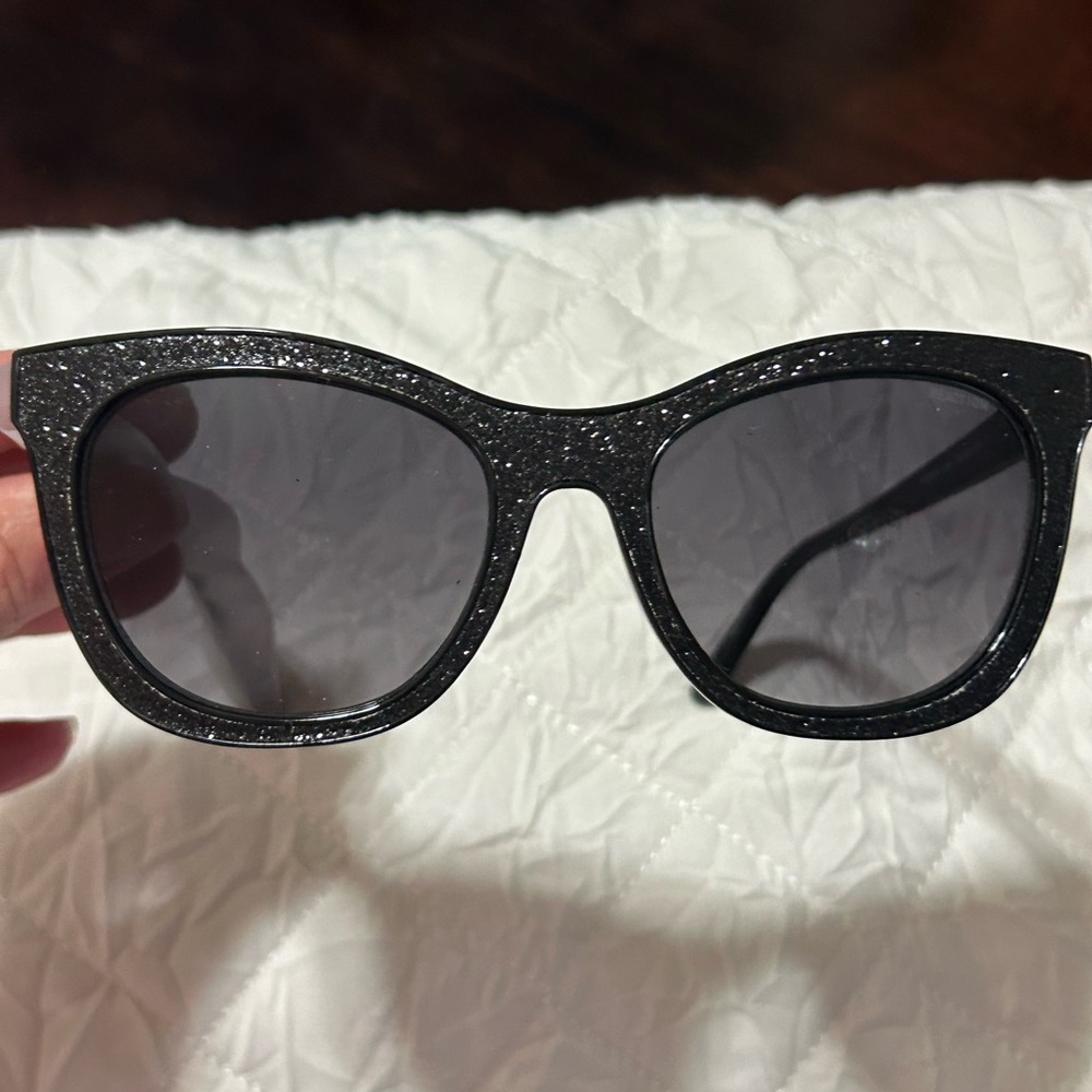 Kenneth Cole Reaction Black Glitter Sunglasses Classic Style